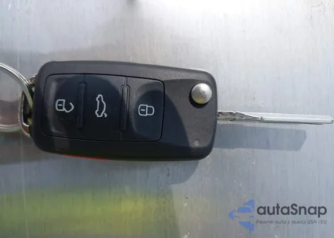 2013 Volkswagen Jetta 2.0L S из США, поврежденный, VIN 3VW2K7AJ2DM368232